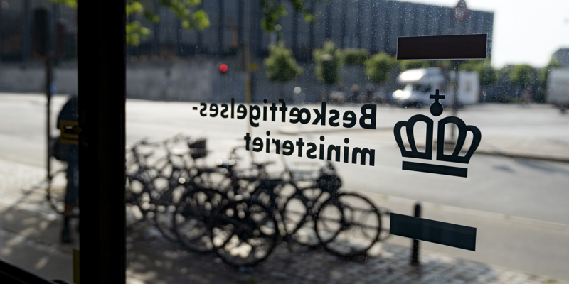 Hoveddør Holmens Kanal 20